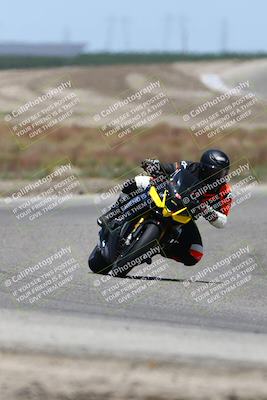 media/May-25-2025-Lets Ride (Sun) [[0ff033e448]]/B Group/1220pm (Riverside)/